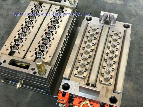 Mehrfachkavitäten-Spritzgussform - DDW-CM031 - Taizhou Double World Plastic&Mould Co., Ltd. - Stopfen / für die Verpackungsindustrie