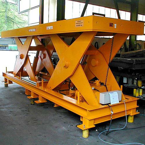 Festinstallierte Scherenarbeitsbühne - HYWEMA - Josef Schwahlen GmbH & Co.KG - elektrisch / für Industrieanwendungen
