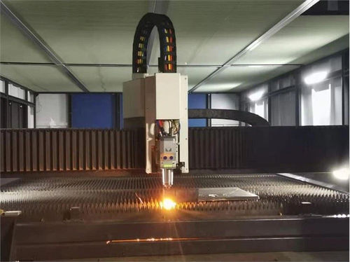 Faserlaser-Schneidemaschine - LH-8025 - Suzhou Lead Laser Technology Co.,Ltd. - für Metall / für Blech / für Platten