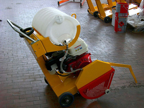 Kreissägemaschine - SEGANOVA COMPACT - Paoloni Pesaro - vertikal / für Asphalt / kompakt