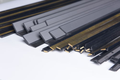 Bahnabstreifer - Standart Wipers - Thodacon Werkzeugmaschinenschutz GmbH - Standard