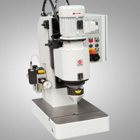 Radial-Nietmaschine - N300 - D. Friedrich - Tischgerät / Sockel