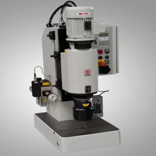 Radial-Nietmaschine - N400 - D. Friedrich - Tischgerät / Sockel