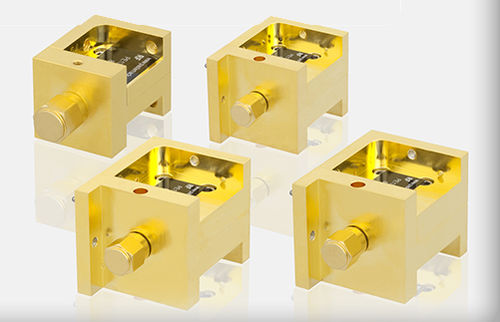 Frequenz-Mischer - 26.5 - 110 GHz - Pasternack Enterprises, Inc.