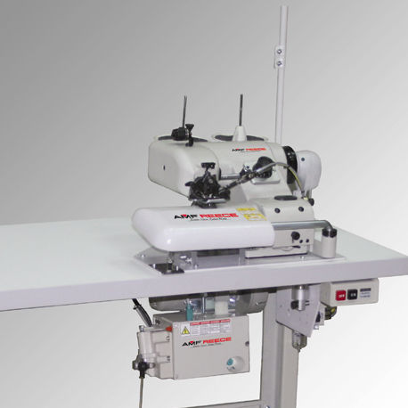 Blindstich-Nähmaschine - WL-3200 - AMF Reece CR, s.r.o. - Zweinadel / Gewebe / stationär