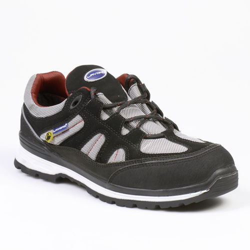 Sicherheitsschuhe für Outdoor-Aktivitäten - E01 - ICC - Indústria e Comércio de Calçado, S.A. - mechanischer Schutz / Leder / Textil