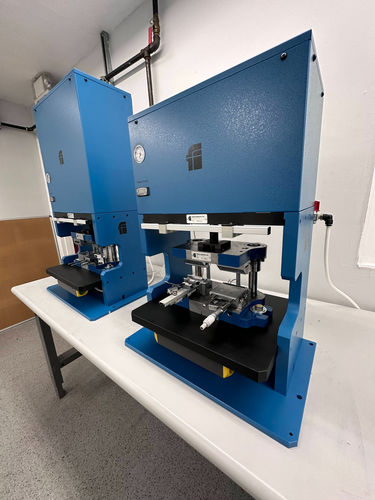 Drahtbiegemaschine für axiale elektronische Bauteile - Fancort Industries, inc.