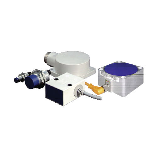 Induktiver Näherungssensor - IAD series - KLASCHKA Industrieelektronik - zylinderförmig / rechteckig / Gewinde