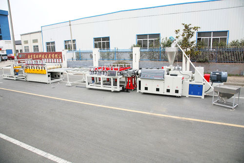 Extrusionsanlage für Platten - SKY WIN Technology Co., Ltd. - für PVC / für WPC