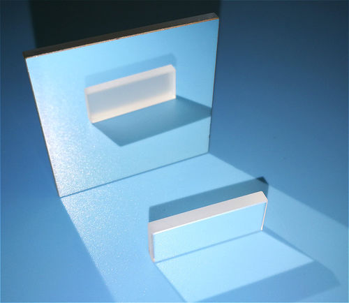Dielektrischer Spiegel - Changchun Yutai Optics Co., Ltd. - sphärisch / rund / plan
