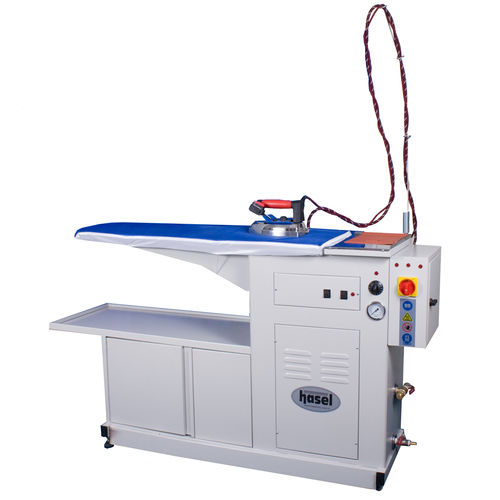 Schmaler Bügelplatz - HSL-KP-T2 - hasel ironing equipment - Universal / Saug und Blas / mit Dampferzeuger