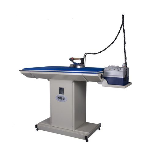 Breiter Bügelplatz - HSL-MP-25 - hasel ironing equipment - Universal / Saug / beheizt