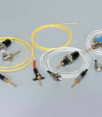 CW-Laserdiode - PD-LD - Festkörper / für unterschiedliche Wellenlängen / mit pigtail