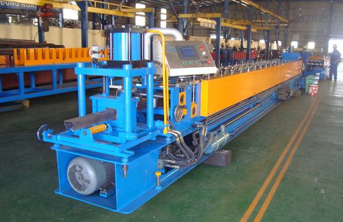 Profiliermaschine für Profile - Omega - AMECO INDUSTRIAL JOINT STOCK COMPANY - automatisch / PLC-gesteuert / Stanzen