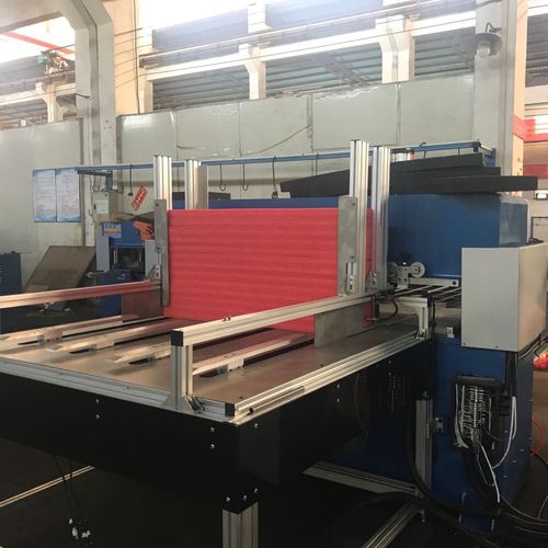 Schneidemaschine mit Ausstecher - HG-B80T - HONGGANG - für Schaum / für Platten / dreiphasig