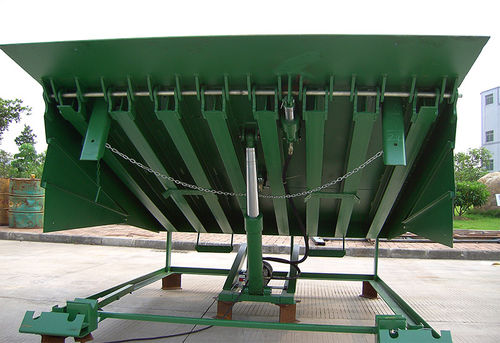 Hydraulische Überladebrücke - Aceally (Xiamen) Technology Co., Ltd - mit Klappkeil