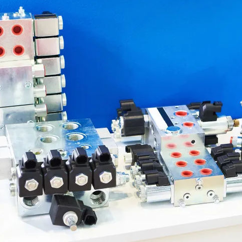 Hydro-pneumatische Gruppe / Pneumatik - Heinze & Streng GmbH - für Teile / Präzision