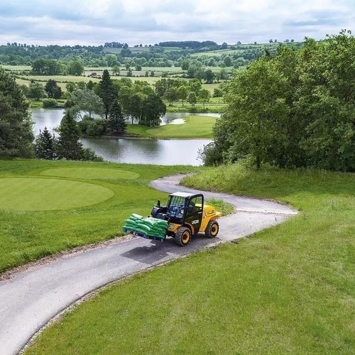 Teleskoplader mit kleinem Wendekreis - 520-40 Agri - JCB - ergonomisch / kompakt / handlich