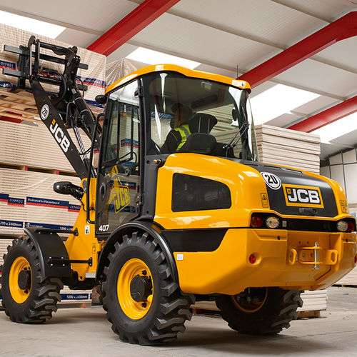 Radlader - 407 - JCB - mit Gelenk / kompakt / für Außenbereich