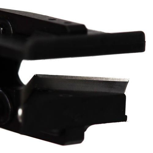 Schneide - 5690 - Maun Industries Ltd