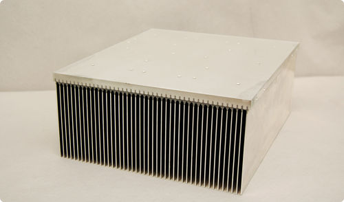Stahl-Kühlkörper - DW5 Series - D6 Industries, Inc. - mit Gebläse