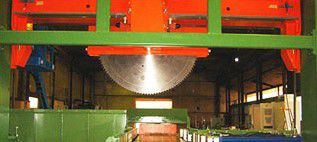 Kreissägemaschine - SERMAS INDUSTRIE SAS - Diamantband / für Graphit / automatisch