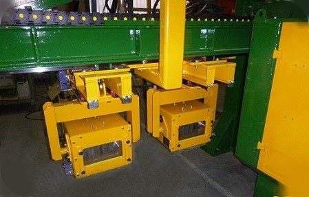 Lasermarkiermaschine - SERMAMARK - SERMAS INDUSTRIE SAS - Nadelpräge / Metall / für Etiketten