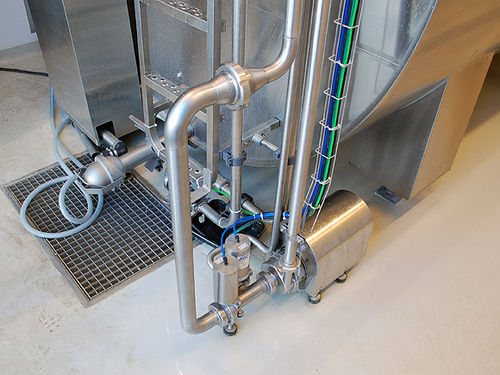 Speicherbecken - C. van't Riet Dairy Technology BV - Kühlung / für Milch / Edelstahl