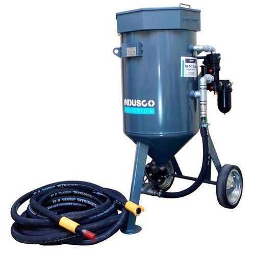 Roboter-Sandstrahlanlage - BASIS - Indusco Solution Sp. z o.o. - Druck / mobil