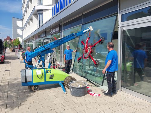 Mobiler Mini-R-Kran - Winlet Lasius 1,5 T - GMV Handling A/S - Teleskop / zur Handhabung von Glasfassaden / für Hubanwendungen