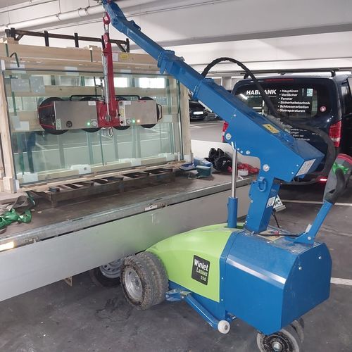 Mobiler Mini-R-Kran - Winlet Lasius 550 - GMV Handling A/S - mit Eigenantrieb / Teleskop / für Hubanwendungen