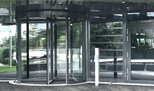 Karussell-Tor - TSA 325 NT RC2 - Geze GmbH - für den Innenbereich / automatisch