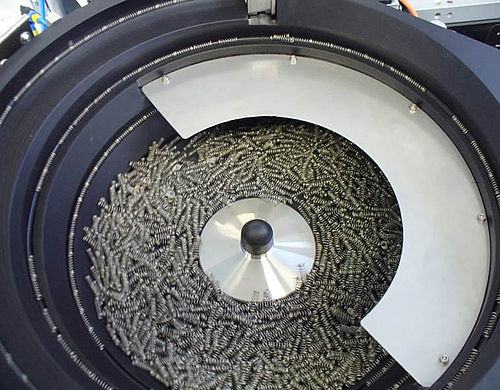 Beschickungsvorrichtung für Kleinteile - Afag