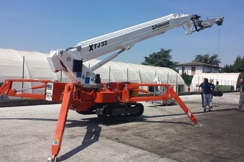 Mini-R-Kran / auf Raupen - XTJ 32 - Palazzani industrie S.p.A. - Teleskop / für Baustelle