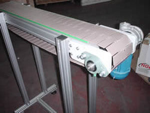 Bandförderer - NGB - Plattenketten / horizontal / Transport