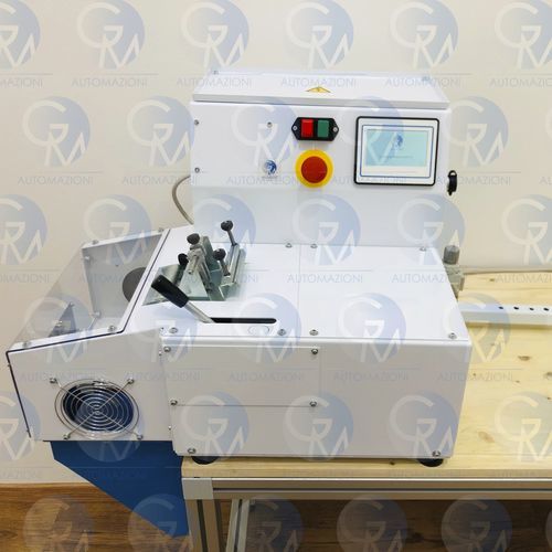 Heißschneidemaschine - GM70 - GM AUTOMAZIONI - Cutter / für Kunststoffe / für Gewebe