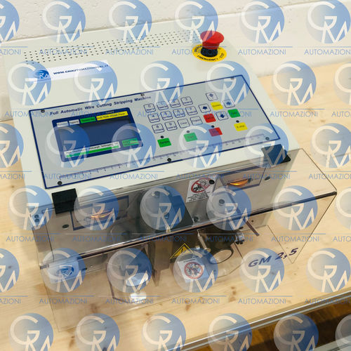 Abläng- und Abisoliermaschine / für Elektrokabel - GM2,5 - GM AUTOMAZIONI - Messer / elektrisch / automatisch
