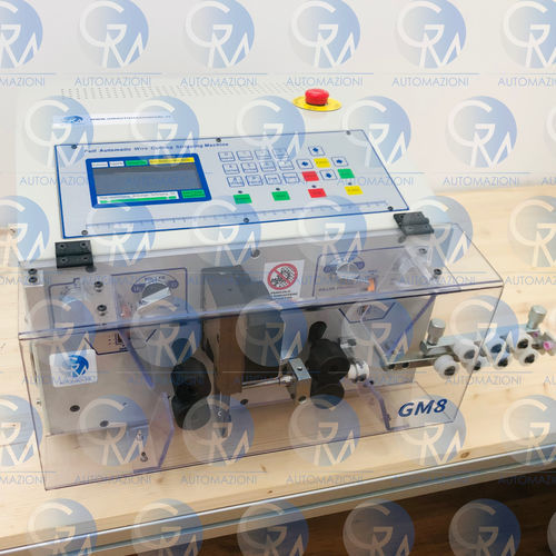 Abläng- und Abisoliermaschine / für Kabel - GM8 - GM AUTOMAZIONI - Messer / elektrisch / programmierbar
