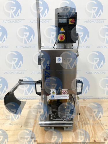 Klemm-Presse - P107 BT - GM AUTOMAZIONI - motorisiert / automatisch / vertikal