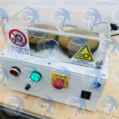 Bürstmaschine für bewehrtes Kabel - GM155 - GM AUTOMAZIONI - pneumatisch