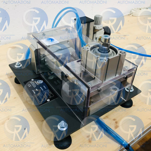 Hülsen-Einpressmaschine - PX3 - GM AUTOMAZIONI - pneumatisch
