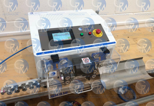 Abläng- und Abisoliermaschine / für Kabel - D16 - GM AUTOMAZIONI - Messer / mit Touchscreen / automatisch