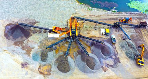 Stationäre Mahl-und Siebeinheit - Fabo Crushing Screening & Concrete Plants - für Dienstleistungsbereich