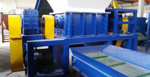 Zweiwellenschredder - SWTF series - Suzhou Polytec Machinery Co.,LTD - für Holz / Papier / für Abfall