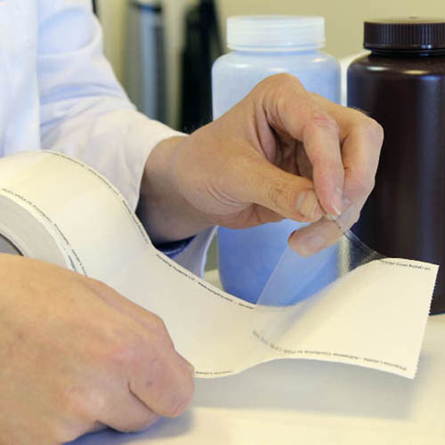 Bedrucktes Etikett - 8220C-01	 - Sampling Systems Ltd - selbstklebend / Polypropylen / für Nahrungsmittel