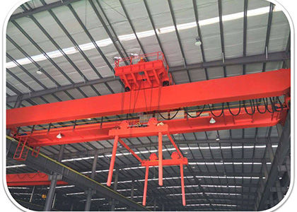 Festinstallierter Kran - Nucleon (Xinxiang) Crane Co., Ltd. - für Schiffswerften / zum Laden / für Hubanwendungen