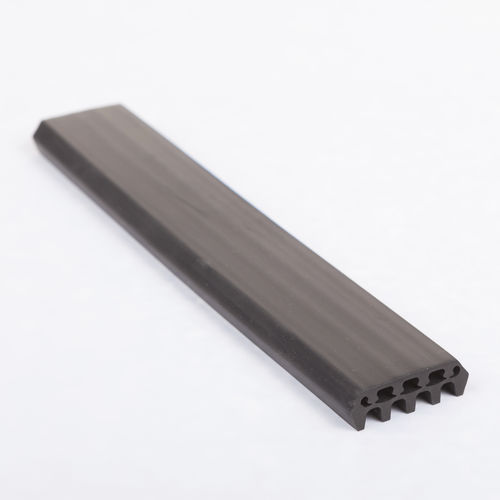 Lippendichtung - UG004B - Fama S.p.A - EPDM / gerillt / Kompression