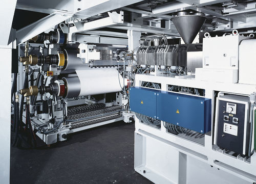 Thermoformmaschine für Platten - KraussMaffei - für Verpackung / automatisch / kontinuierlich