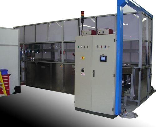 Inspektionsmaschine mit Fluoreszensflüssigkeits Durchdringung - PLURITANK FPI (NDT) - NOVATEC srl - Surface Finishing Technology - CND