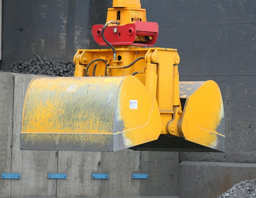 Hydraulischer Zweischalengreifer - HZG - Peiner - für Schüttgüter